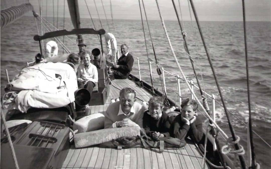 1940s-50s: Happy crew on board Amokura